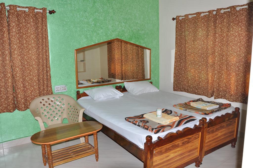 Thilak Home Stay Hampi Kültér fotó